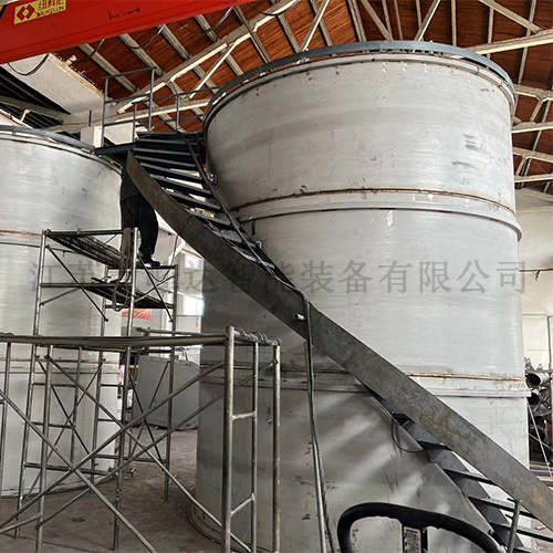 1766451934456050.jpg 大型不锈钢储罐 (5).jpg